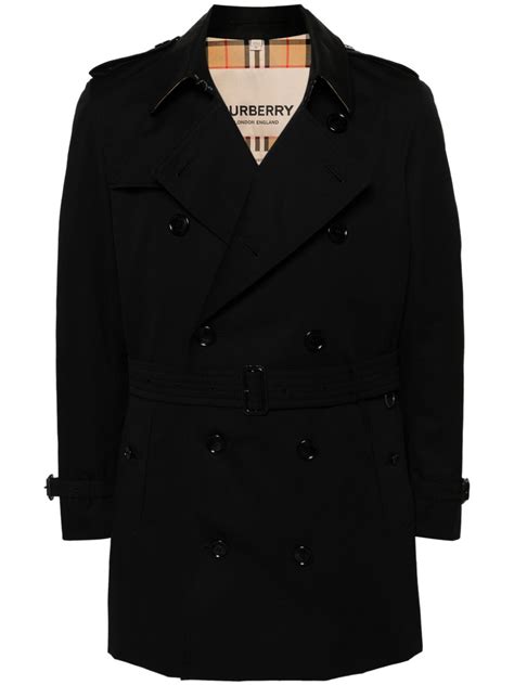 Burberry Wimbledon Belted Trench Coat .